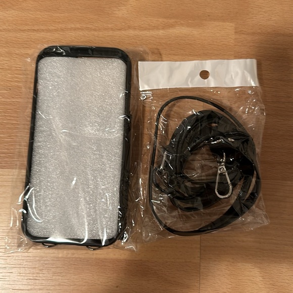 iPhone 14Pro Crossbody Case, Bandolier Hailey - Picture 4 of 5